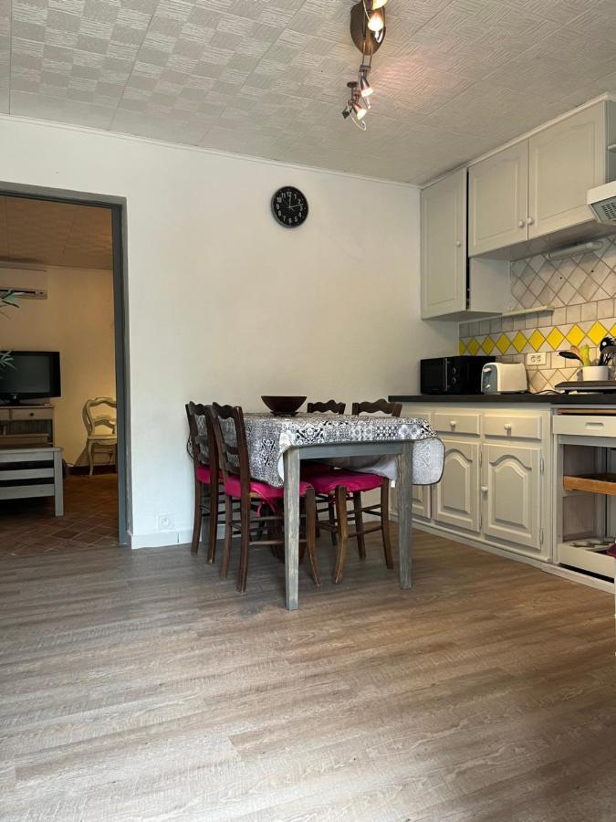 Appartamento Les Palmiers Fréjus Esterno foto
