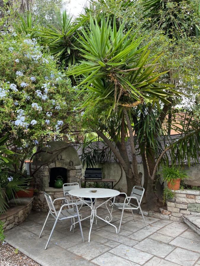 Appartamento Les Palmiers Fréjus Esterno foto
