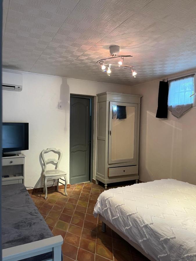 Appartamento Les Palmiers Fréjus Esterno foto